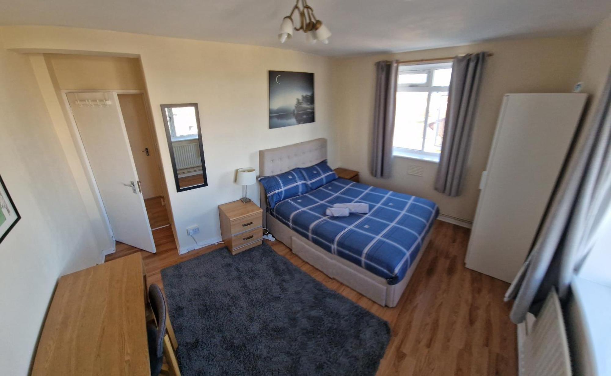 Double Room With Excellent Views - Central Лондон Екстериор снимка