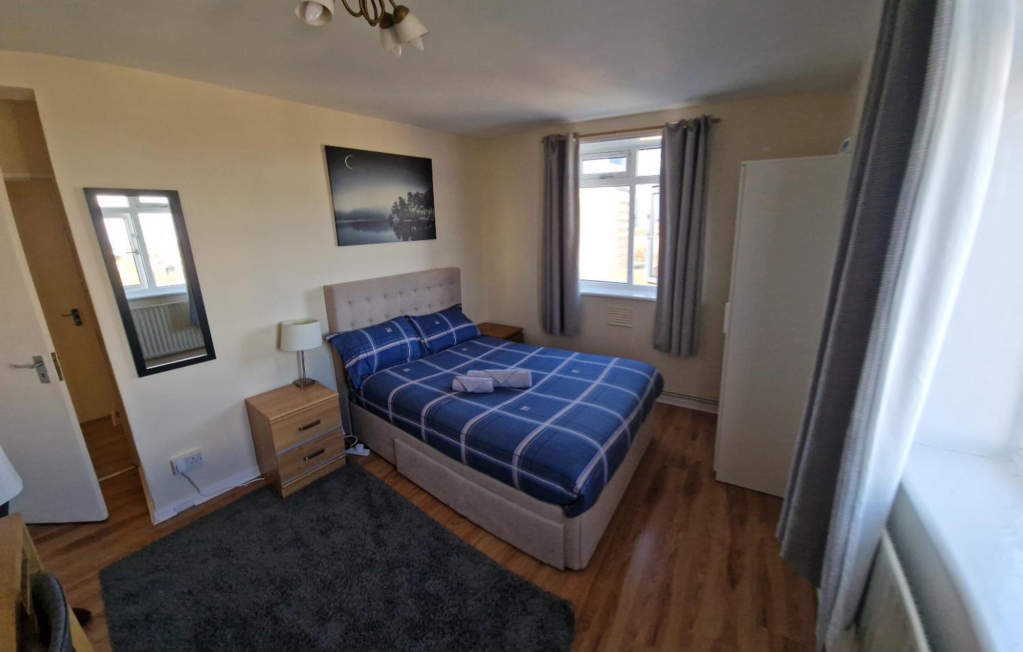 Double Room With Excellent Views - Central Лондон Екстериор снимка
